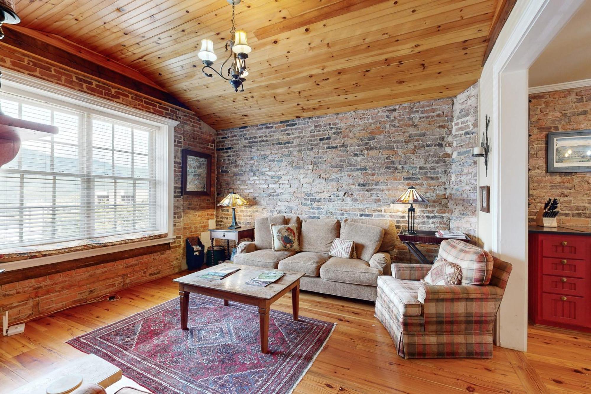 North Star Manor Apartment Уейнсвил Екстериор снимка